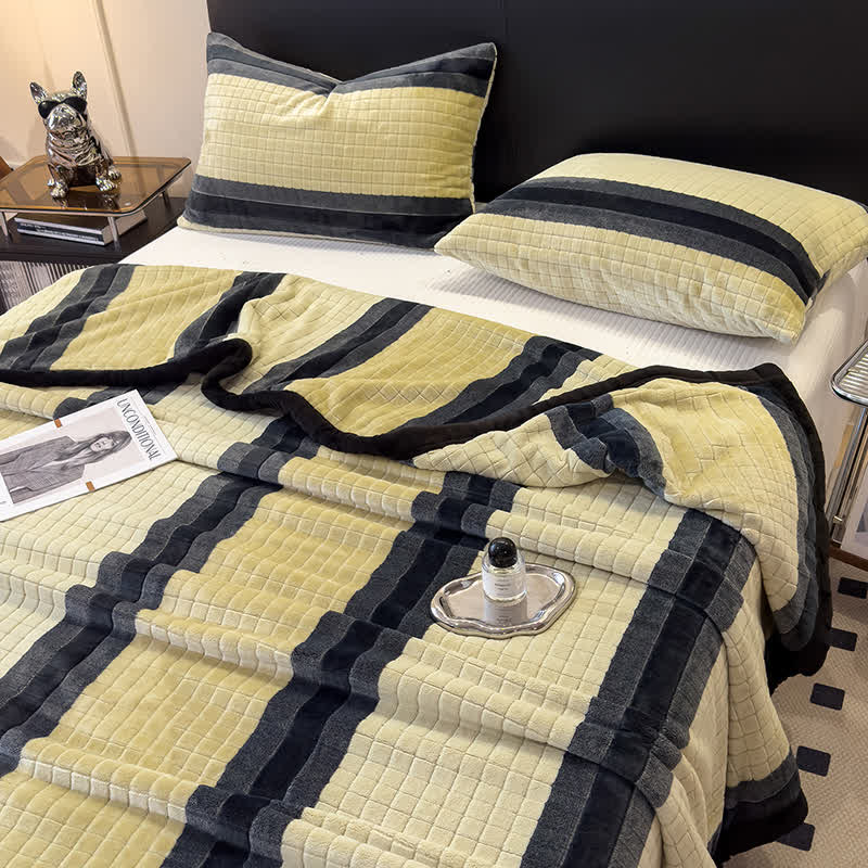 Ownkoti Geometric Grid Stripe Soft Throw Blanket - image 44