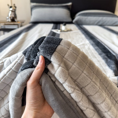Ownkoti Geometric Grid Stripe Soft Throw Blanket - image 60