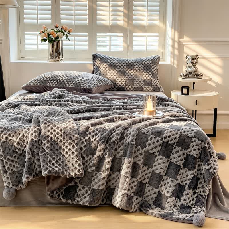 Ownkoti Checkered Grid Reversible Throw Blanket - image 13