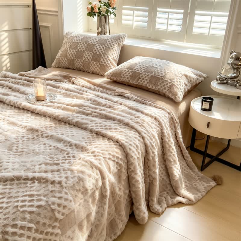 Ownkoti Checkered Grid Reversible Throw Blanket - image 47