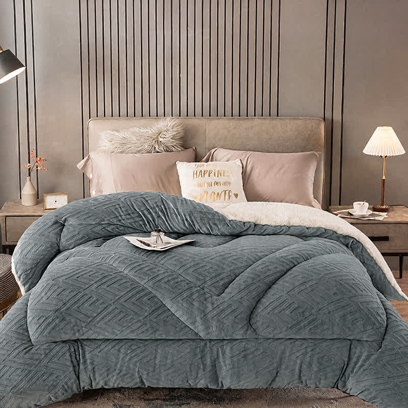 Ownkoti Thick Sherpa Winter Blanket with Quilt Core - image 19