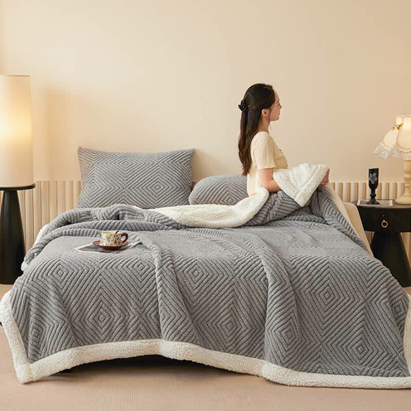 Ownkoti Diamond-Weave Sherpa Throw Blanket - image 11