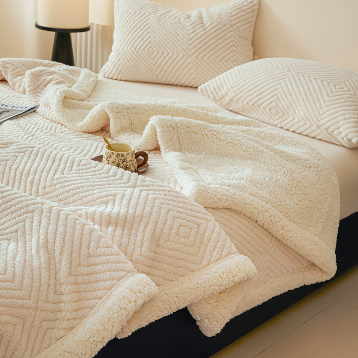 Ownkoti Diamond-Weave Sherpa Throw Blanket - image 40