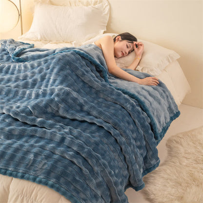 Ownkoti Grid Embossed Thickened Thermal Blanket - image 2