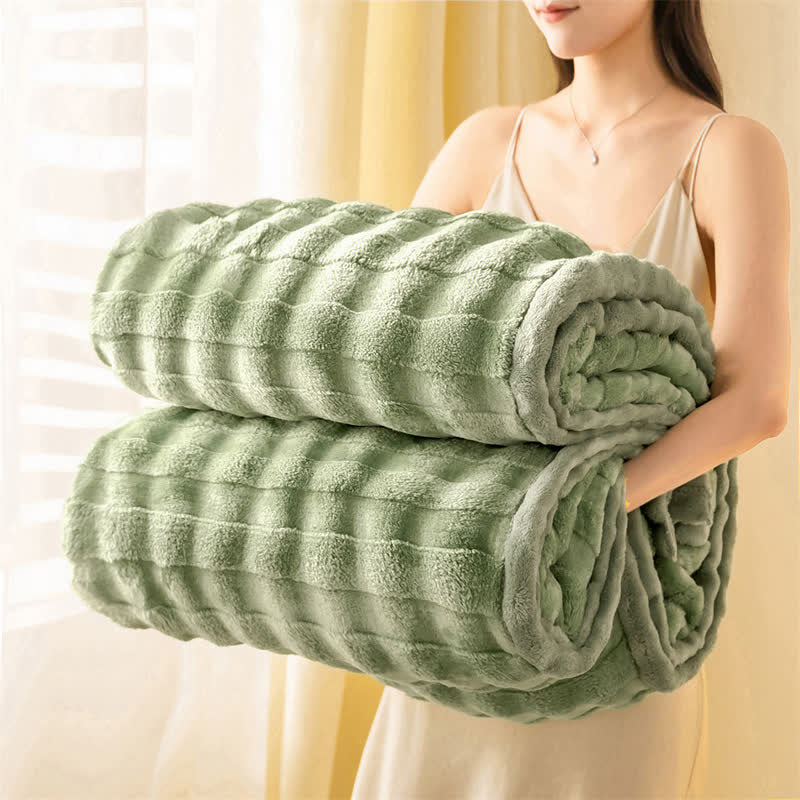 Ownkoti Grid Embossed Thickened Thermal Blanket - Green - 79"W x 90"L - image 12