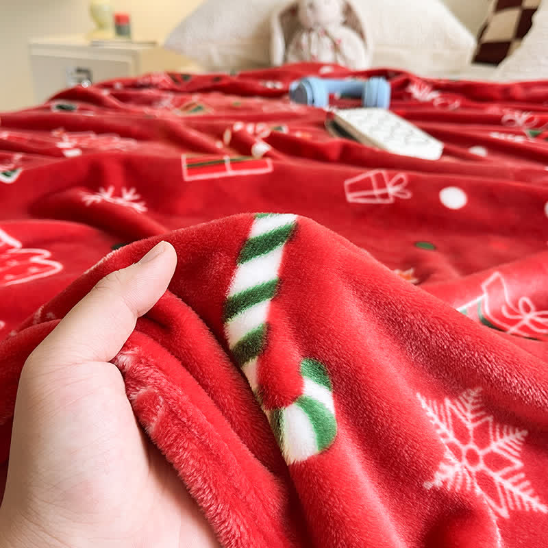 Ownkoti Red Christmas Tree Gift Throw Blanket - image 9