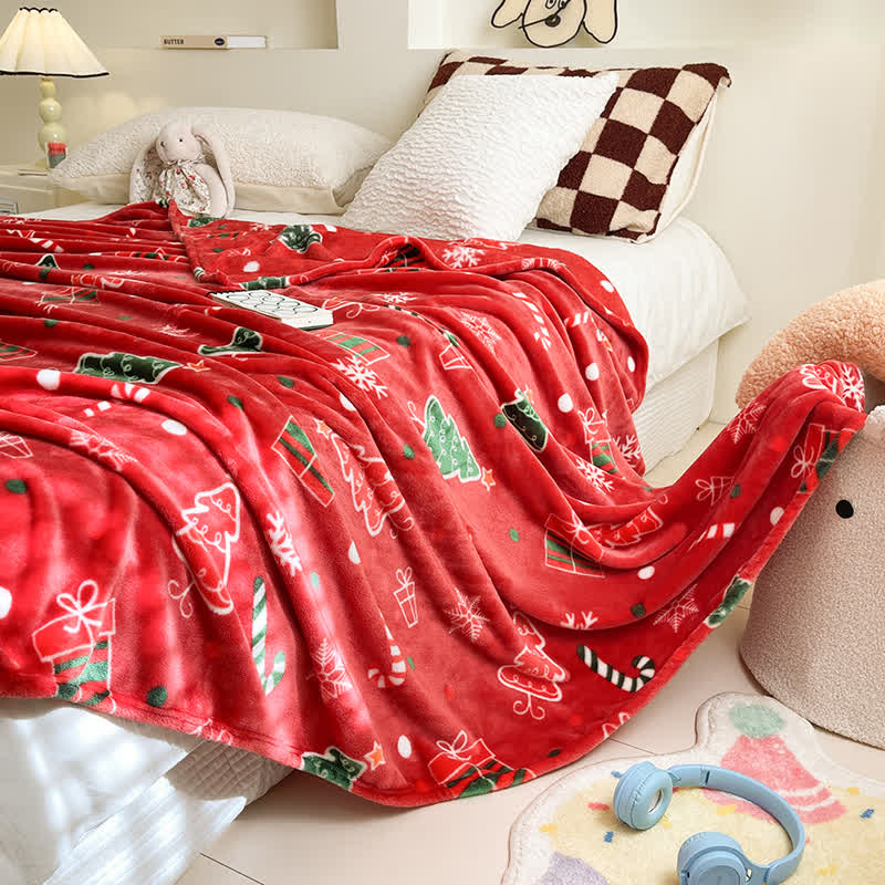 Ownkoti Red Christmas Tree Gift Throw Blanket - image 8