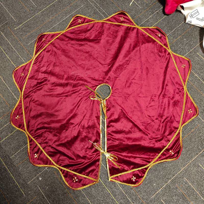 Ownkoti Burgundy Velvet Flower Petal Christmas Tree Skirt - image 2