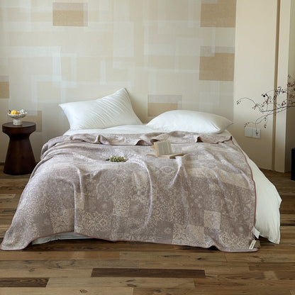 Ownkoti Reversible Jacquard Vintage Floral Quilt - Queen - image 0