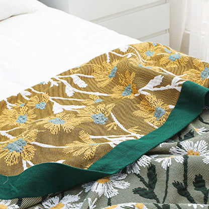 Ownkoti Daisy Print Cotton Soft Reversible Quilt - image 6