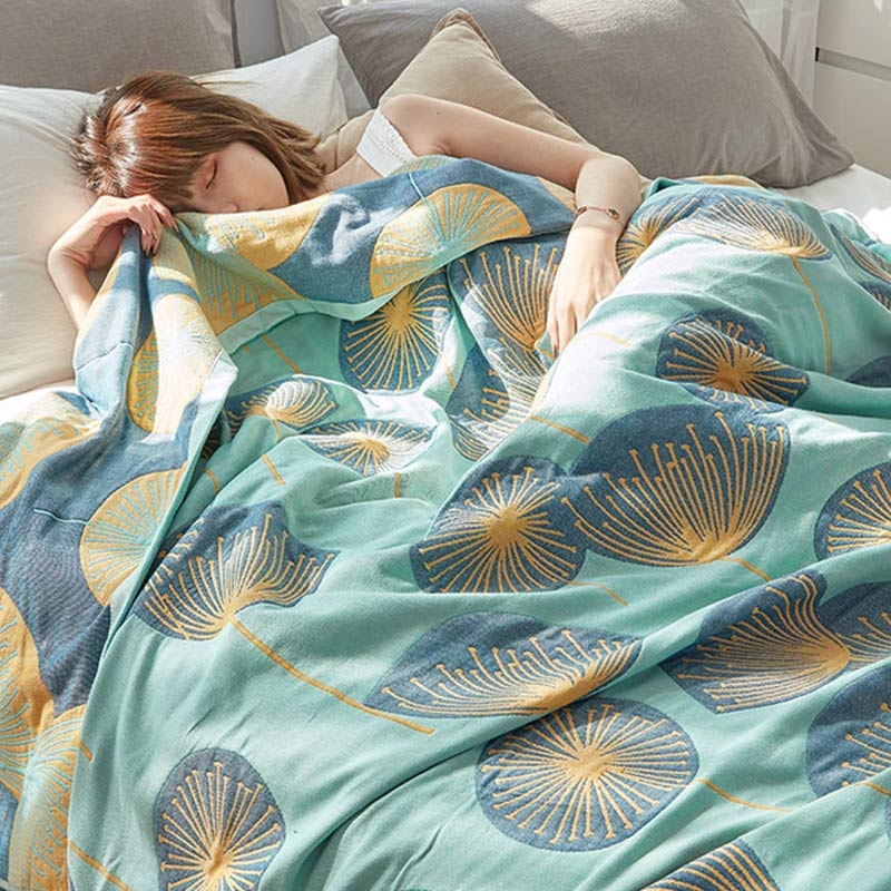 Ownkoti Dandelion Print Cotton Reversible Quilt - Green - King - image 5