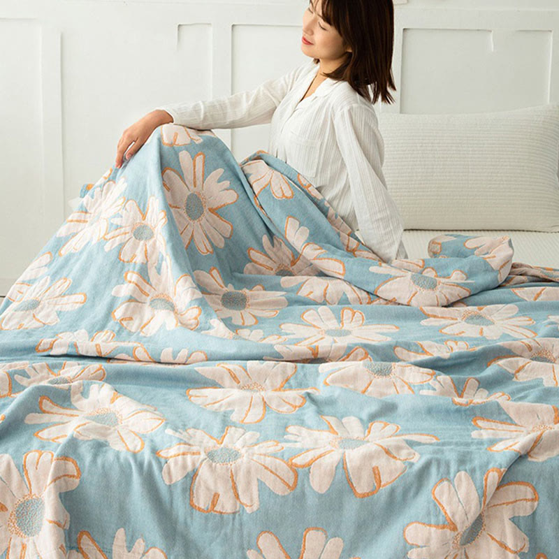 Ownkoti Daisy Printed Cotton Soft Reversible Quilt